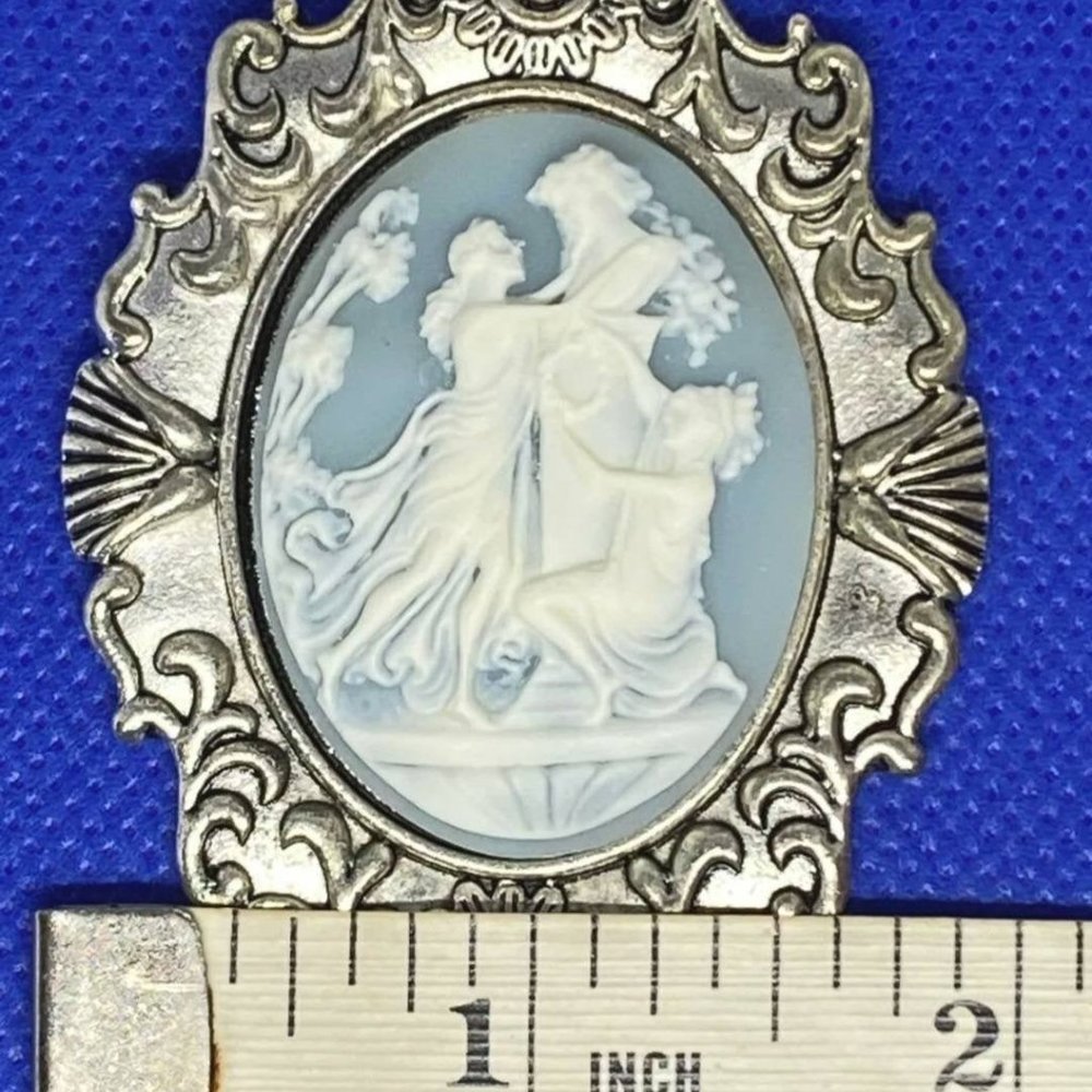 Renaissance Victorian blue Grecian Ladies Garden Cameo Silver Necklace - Picture 2 of 7